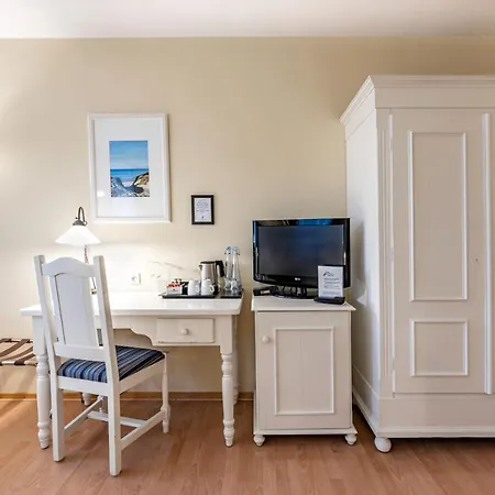 Haus Am Meer Hotel 3*